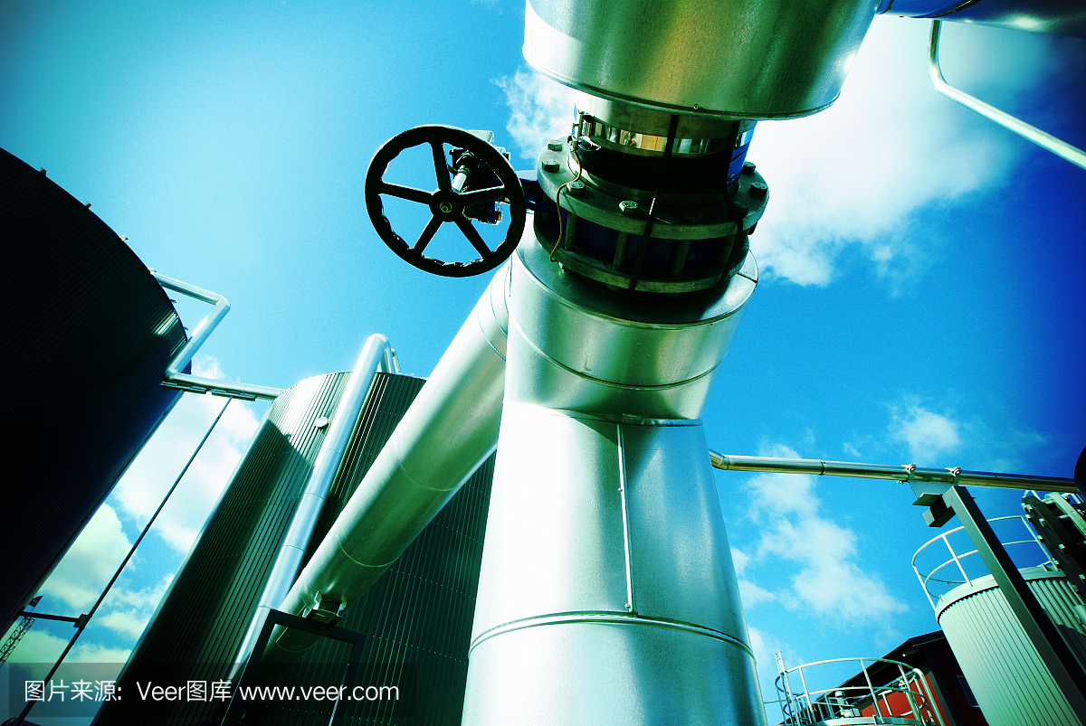 工業園區、鋼鐵管道、閥門迎藍天